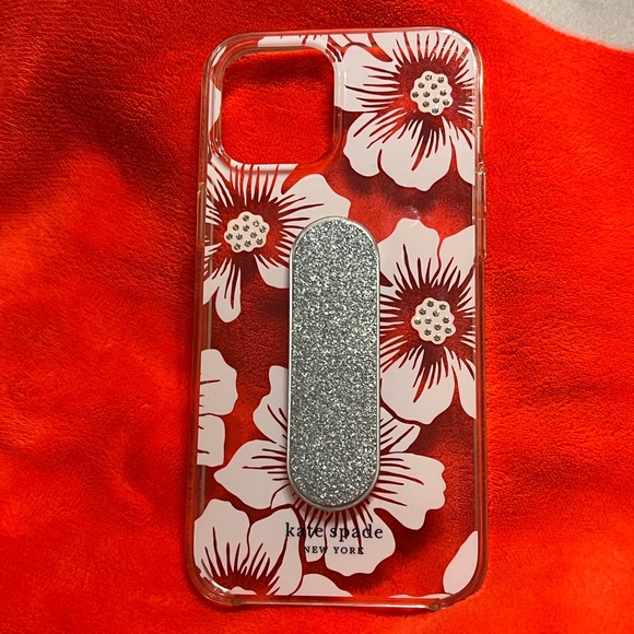 iPhone 12 Pro Max Kate spade hollyhock case with grip.